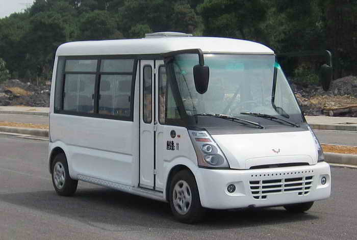 五菱5米10-11座客车(GL6505NCQ)