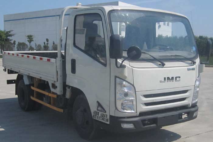 JX1053TBD24 江铃3.6米载货汽车图片