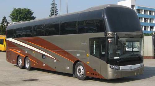 金旅13.7米24-69座客车(XML6148J18N)