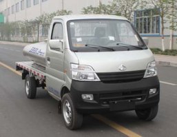 供水车