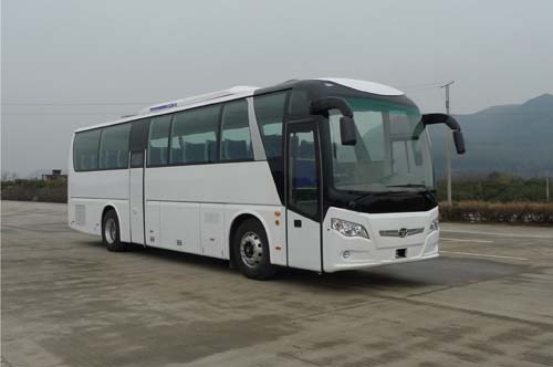 桂林大宇11米24-51座客车(GDW6117HKND1)