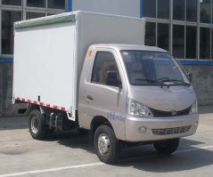 翼开启厢式车