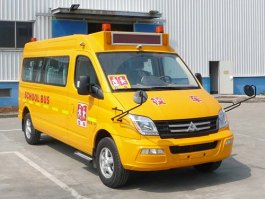 中小学生专用校车