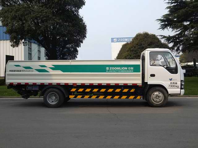 中联牌ZLJ5070CTYE3桶装垃圾运输车公告图片