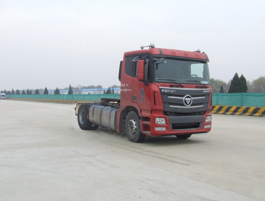 BJ4189SLFKA-XA 欧曼半挂牵引汽车图片