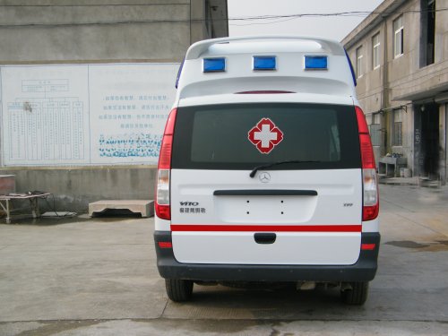 凯福莱牌NBC5035XJH02救护车公告图片