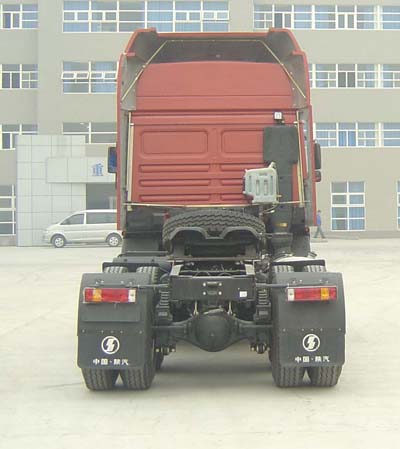 陕汽SX4257NT324K1牵引汽车公告图片