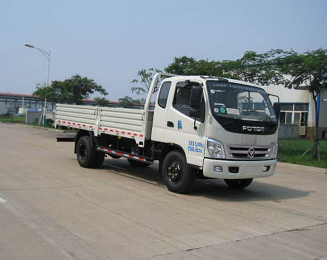 BJ1129VJPFA-1 福田137马力单桥柴油4.8米国三载货汽车图片
