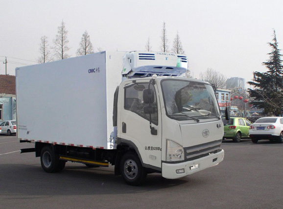 解放牌CA5083XLCP40K2L2EA84冷藏车