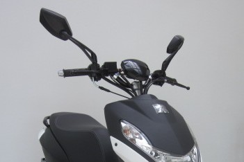 QP100T-12C 标致前盘式后鼓式两轮摩托车图片