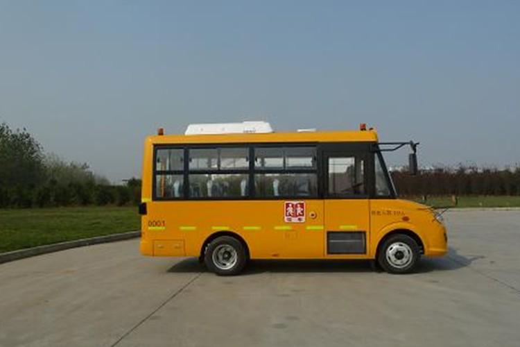 楚风HQG6581XC4小学生专用校车公告图片