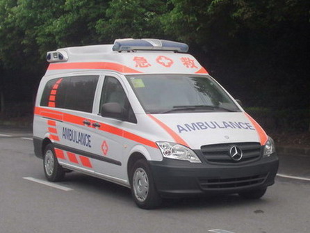 NJK5031XJHD型救护车图片