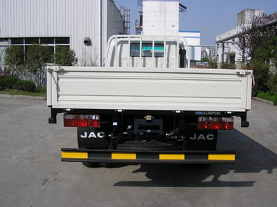 HFC1041K73 江淮99马力单桥柴油4.2米国三载货汽车图片