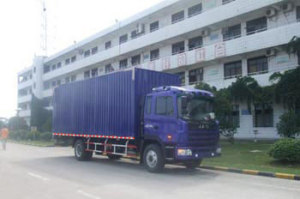 厢式运输车
