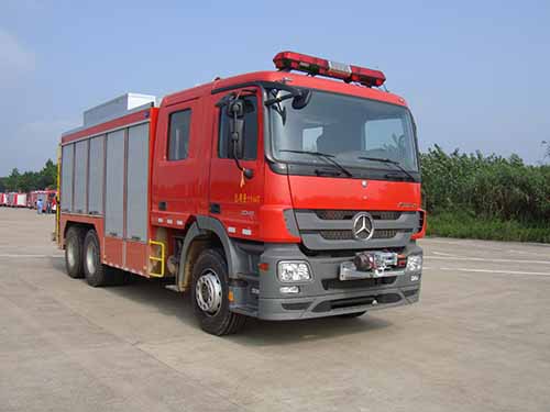 捷达消防牌SJD5200TXFJY120B抢险救援消防车