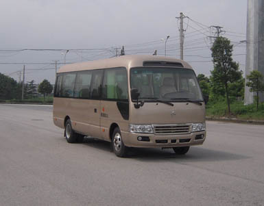 金南7米10-23座客车(XQX6700D4Y)