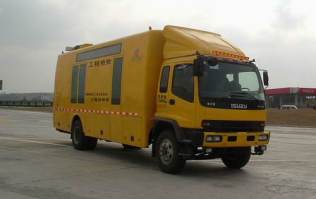 救险车