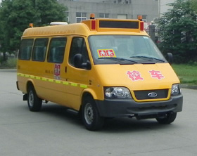 江铃全顺6米20-22座小学生专用校车(JX6601DA-M)