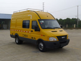 工程车