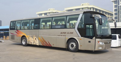金旅12米10-56座城市客车(XML6122J18C)