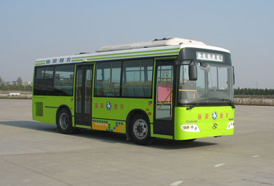 金龙8.4米10-30座城市客车(XMQ6840G2)