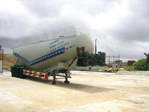 新华旭11米22.7吨3轴粉粒物料运输半挂车(XHX9320GFL)