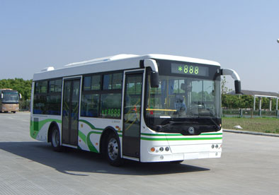 申龙7.7米10-28座城市客车(SLK6775UF5G)