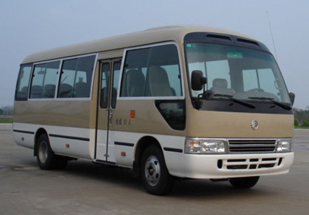 金旅7米10-23座客车(XML6700J18N)