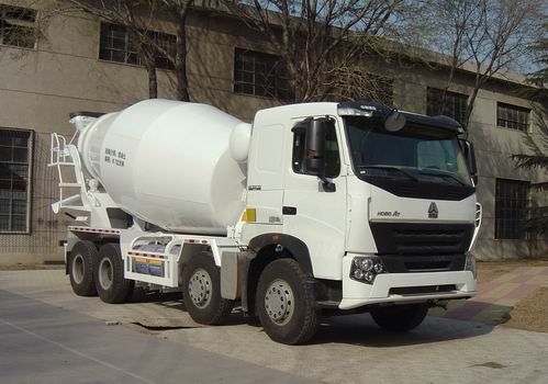 ZZ5317GJBN3667P1L型混凝土搅拌运输车图片