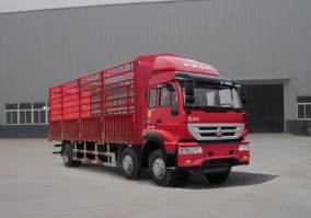 仓栅式运输车