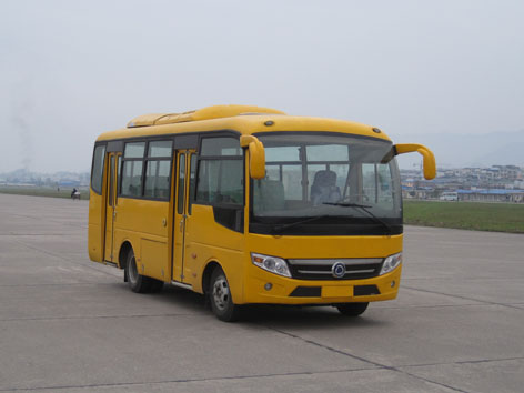 申龙6.6米24座客车(SLK6660C3G3)