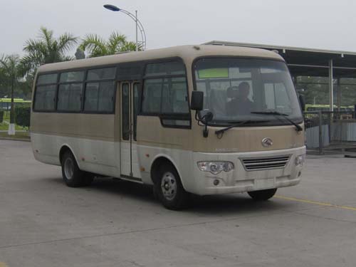 金龙7.2米10-31座城市客车(XMQ6728AGD4)