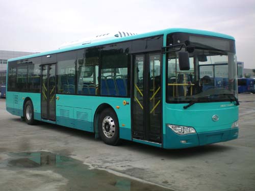 金龙11.5米10-45座纯电动城市客车(XMQ6119AGBEV)
