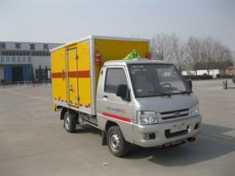 爆破器材运输车