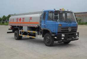运油车