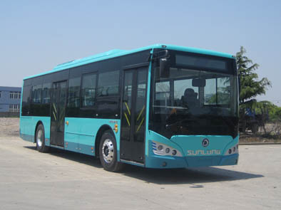 申龙10.5米10-34座纯电动城市客车(SLK6109USBEV)
