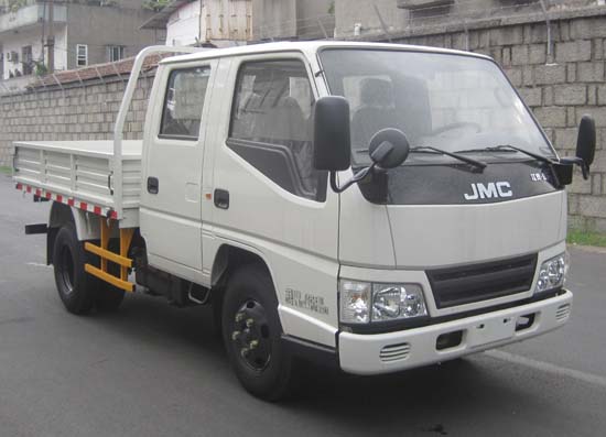 江铃 109马力 载货汽车(JX1041TSCA24)