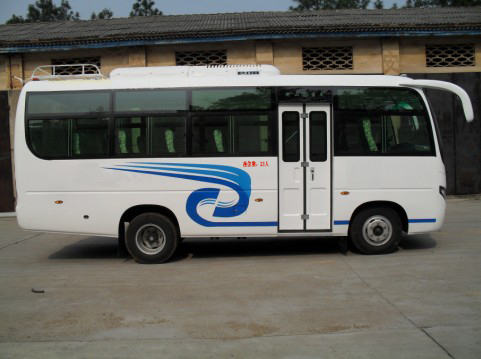 衡山HSZ6660A2客车公告图片