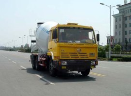 混凝土搅拌运输车