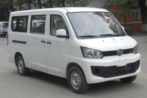 解放牌CA6440A20型多用途乘用车