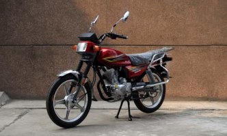 两轮摩托车