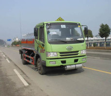 运油车