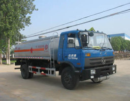 运油车