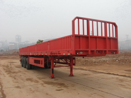 粤工13米30吨3轴半挂车(SGG9380TL)