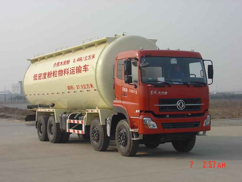 武工牌WGG5312GFLE低密度粉粒物料运输车图片
