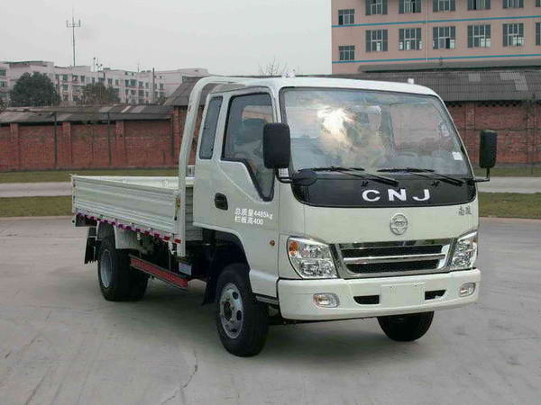 CNJ1040ZP33M 南骏103马力单桥柴油3.9米国四载货汽车图片