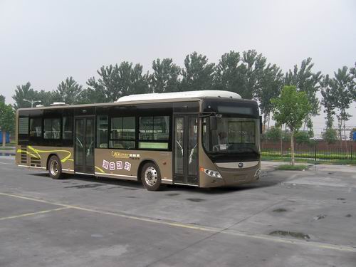 宇通ZK6126CHEVG4混合动力电动城市客车公告图片