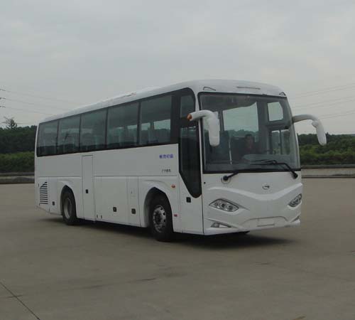 广汽10.9米26-47座客车(GZ6111)