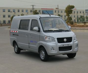 厢式运输车图片