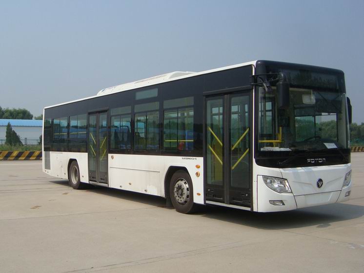 福田12米10-46座混合动力城市客车(BJ6123PHEVCA-5)